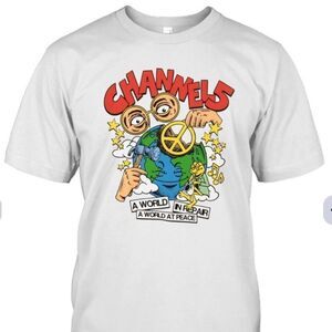 Channel FIVE A World In Repair Cream XL NWT IN PACKAGE